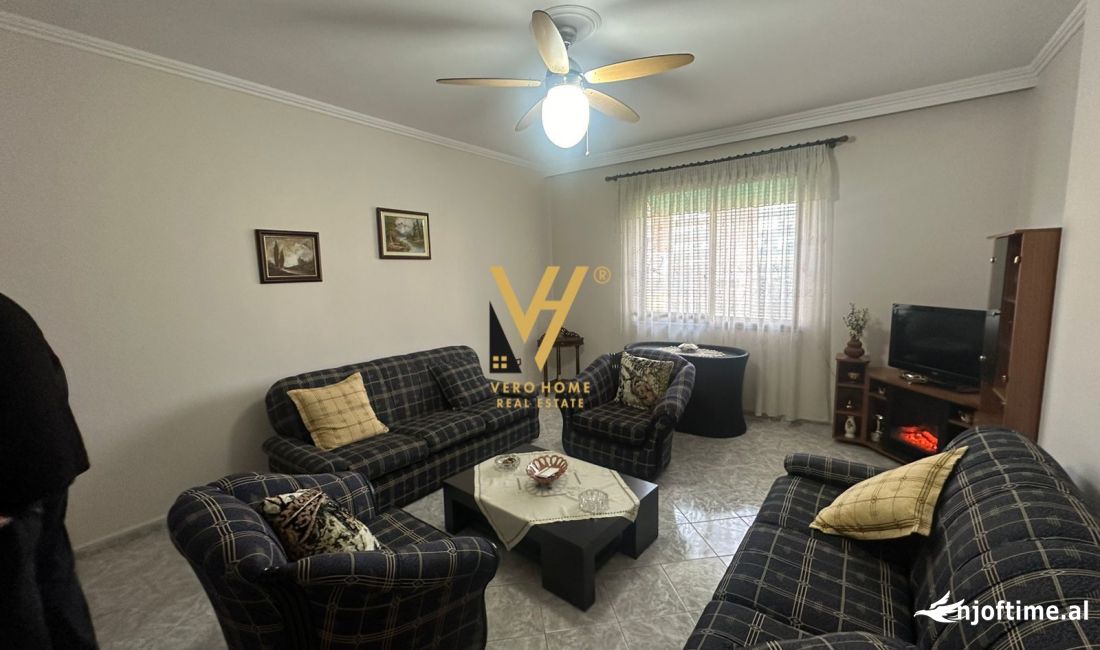 Shtepi ne shitje Apartament ne Tirane, 2+1, Mobilimi E mobiluar, Pagesa 216,000  Euro.