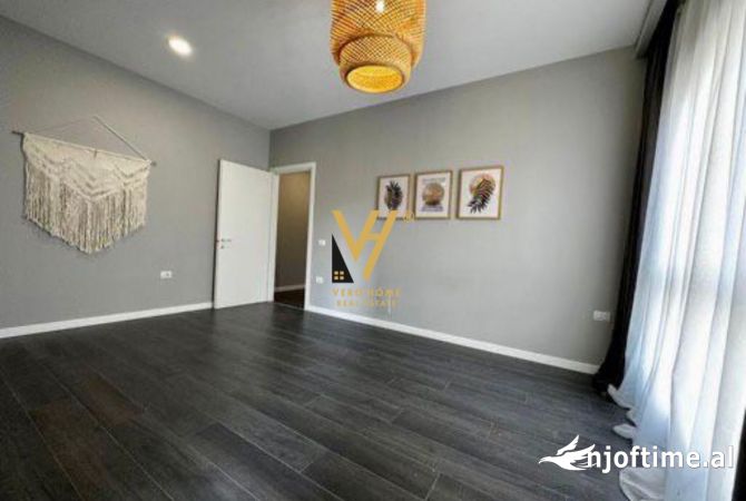 Shtepi ne shitje 1+1 ne Tirane - 178,000 Euro