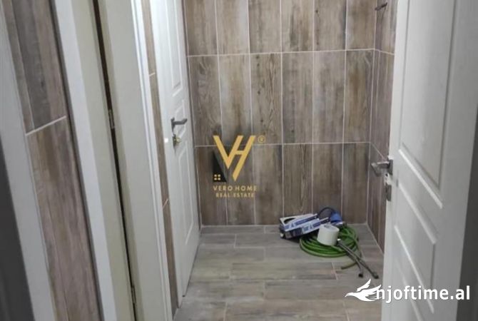 Business Property in Sale 1+1 in Tirana - 300,000 Euro