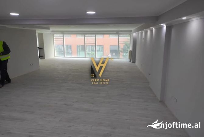 Ambient biznesi ne shitje 1+1 ne Tirane - 300,000 Euro