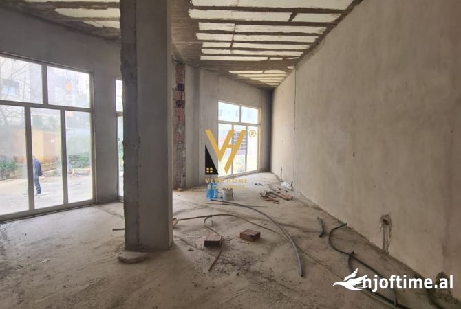SHITET AMBIENT BIZNESI 120 M2 TE LIQENI I THATE 198.000 EURO
