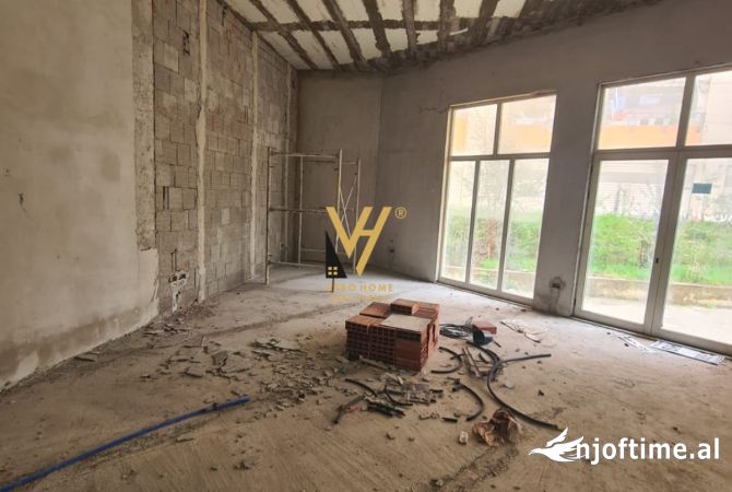 Ambient biznesi ne shitje 1+1 ne Tirane - 198,000 Euro