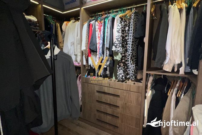 Shtepi ne shitje 2+1 ne Tirane - 220,000 Euro