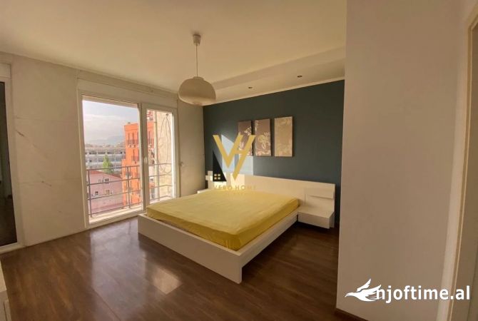 Shtepi me qera Apartament ne Tirane, 2+1, Mobilimi E mobiluar, Pagesa 800  Euro.