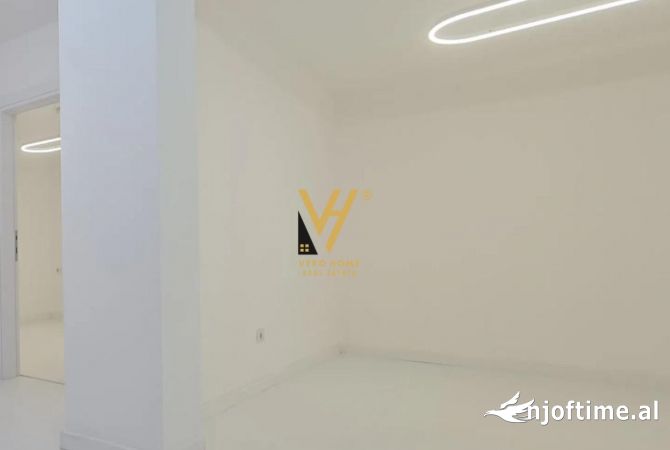 Ambient biznesi me qera 3+1 ne Tirane - 700 Euro