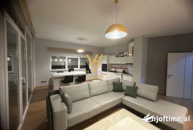 Shtepi me qera 2+1 ne Tirane - 800 Euro