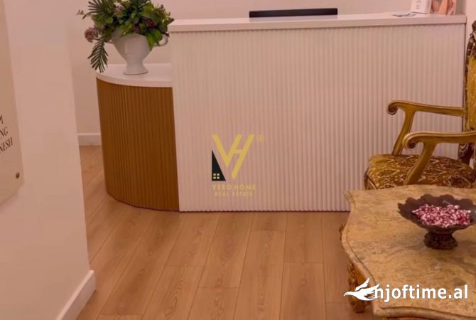 JEPET KLINIKE GJINEKOLOGJIKE 100M2 ME QERA TE KOPSHTI BOTANIK 1.500 EURO