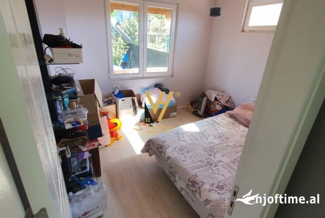 Shtepi ne shitje 7+1 ne Tirane - 440,000 Euro