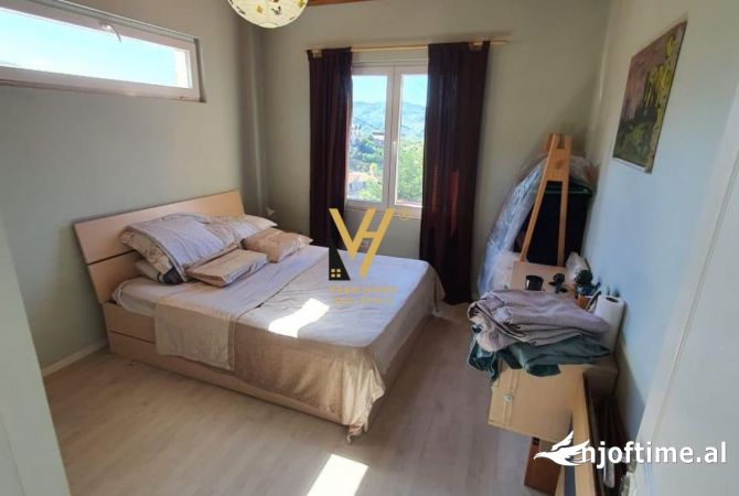 Shtepi ne shitje Shtepi Private ne Tirane, 7+1, Mobilimi E mobiluar, Pagesa 440,000  Euro.