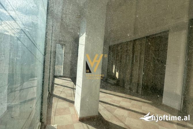 Ambient biznesi me qera 1+1 ne Tirane - 3,500 Euro