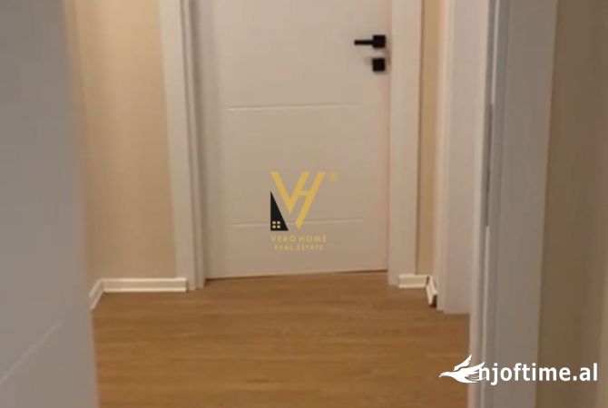 Ambient biznesi me qera 1+1 ne Tirane - 650 Euro