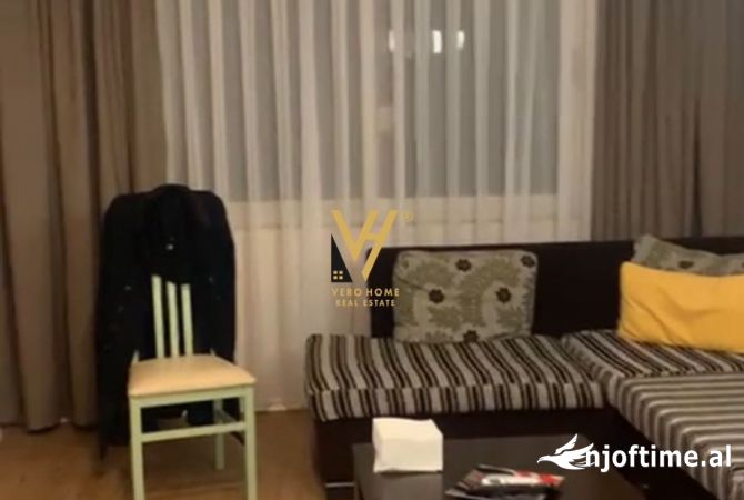 Ambient biznesi me qera 1+1 ne Tirane - 650 Euro
