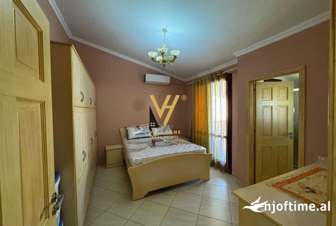 Shtepi me qera Apartament ne Tirane, 2+1, Mobilimi E mobiluar, Pagesa 800  Euro.