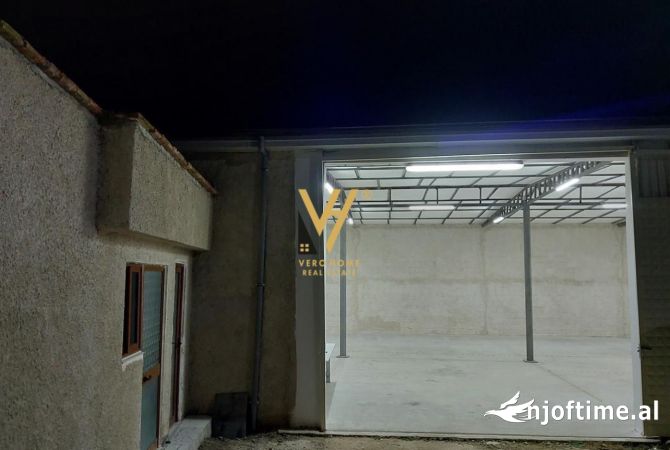 Ambient biznesi me qera 4+1 ne Tirane - 1,500 Euro
