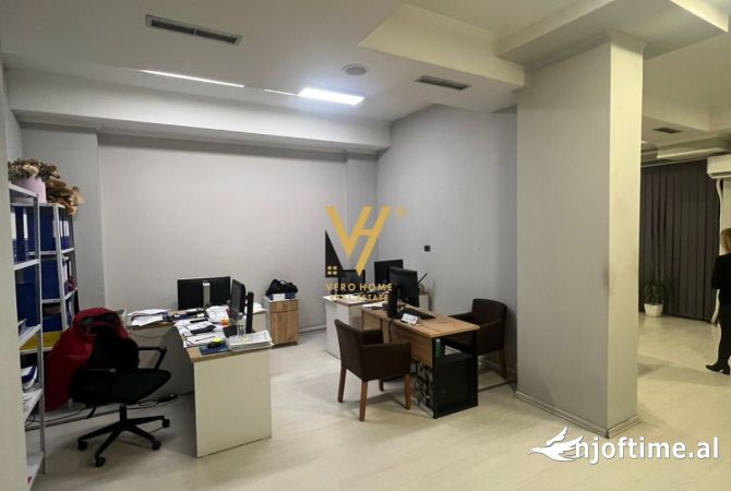 Ambient biznesi me qera 1+1 ne Tirane - 1,000 Euro
