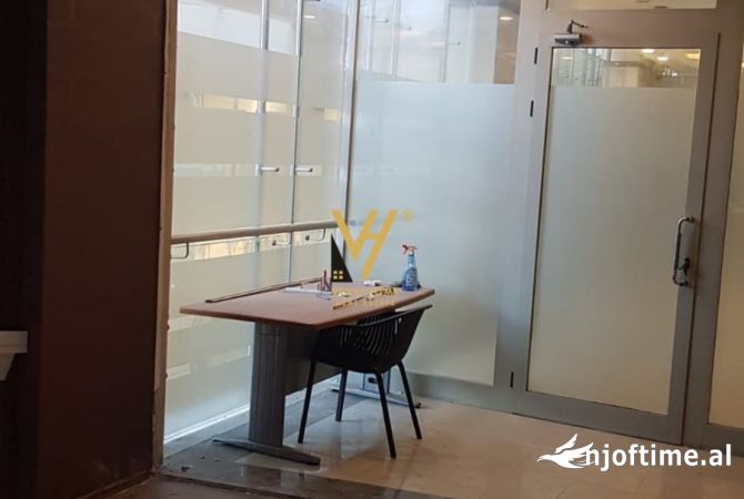 Ambient biznesi ne shitje 1+1 ne Tirane - 67,000 Euro