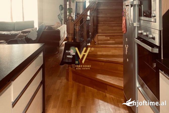 Shtepi me qera Apartament ne Tirane, 4+1, Mobilimi E mobiluar, Pagesa 1,200  Euro.