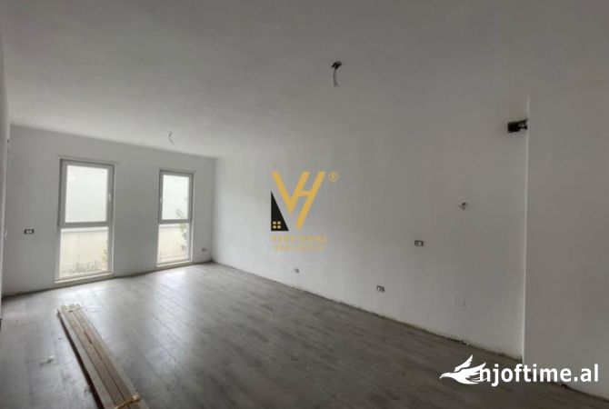 Shtepi ne shitje 2+1 ne Tirane - 84,000 Euro