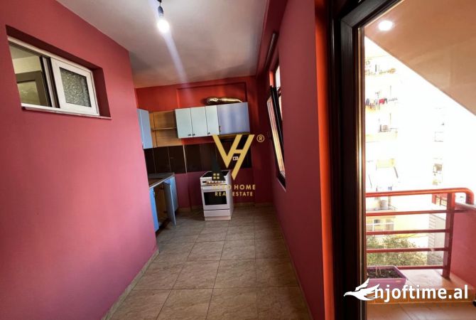 Shtepi me qera 2+1 ne Tirane - 550 Euro