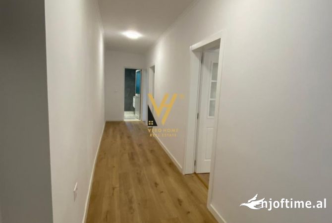 Shtepi ne shitje 2+1 ne Tirane - 185,000 Euro