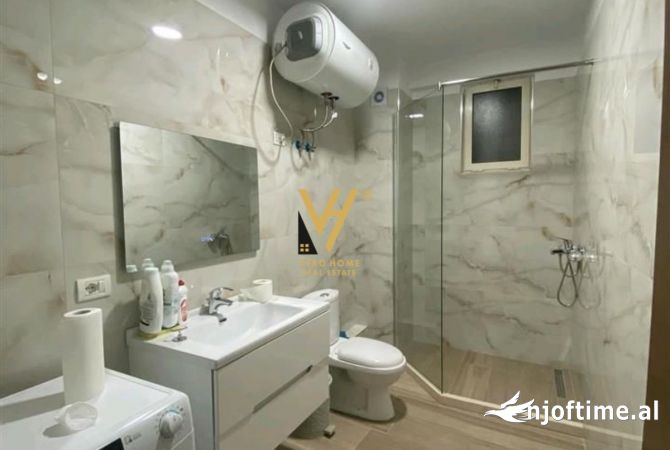 Shtepi me qera 2+1 ne Tirane - 700 Euro