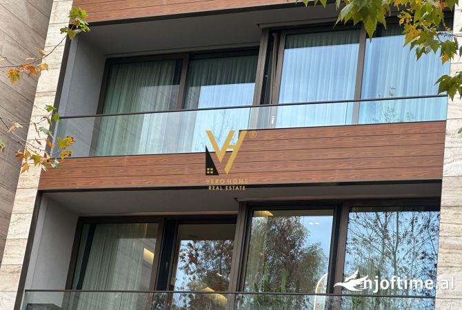 Ambient biznesi ne shitje 1+1 ne Tirane - 166,000 Euro