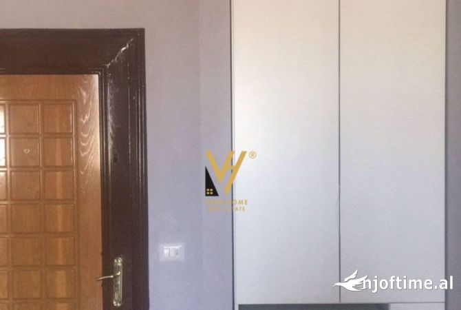 Shtepi me qera 1+1 ne Durres - 45,000 Leke