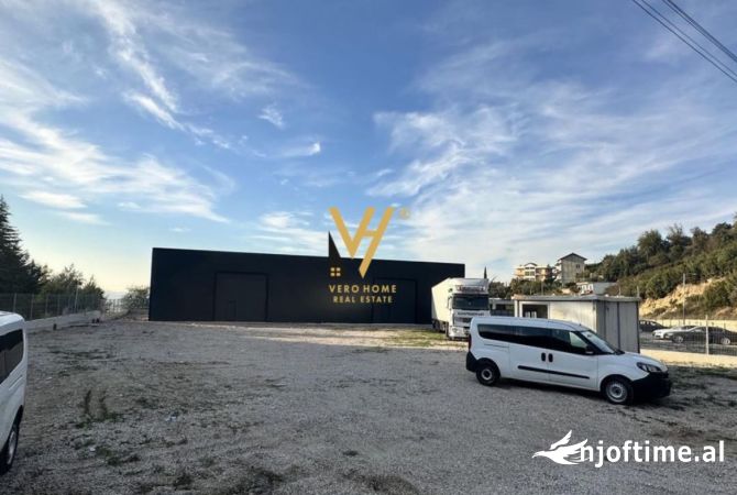 Ambient biznesi me qera 4+1 ne Tirane - 3,500 Euro