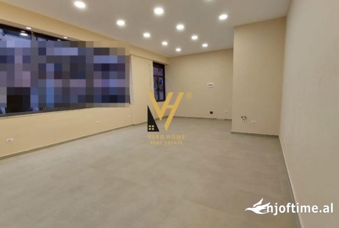 Ambient biznesi me qera 1+1 ne Tirane - 800 Euro