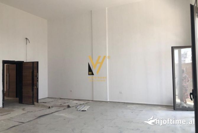 Ambient biznesi me qera 1+1 ne Tirane - 600 Euro