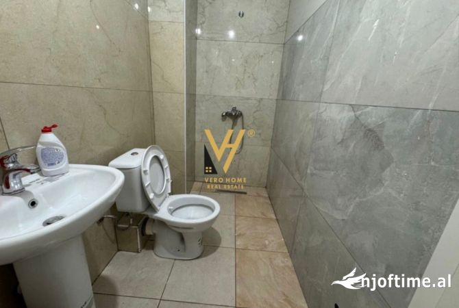 Shtepi ne shitje 1+1 ne Tirane - 67,000 Euro