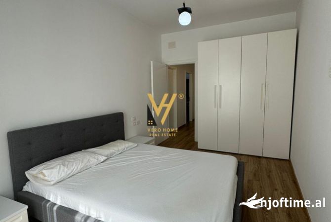 Shtepi me qera Apartament ne Tirane, 1+1, Mobilimi E mobiluar, Pagesa 1,200  Euro.