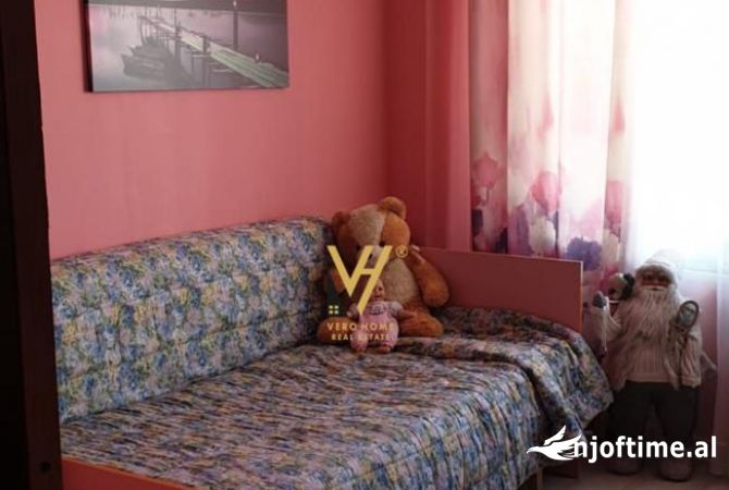 Shtepi me qera Apartament ne Tirane, 2+1, Mobilimi E mobiluar, Pagesa 45,000  Leke.