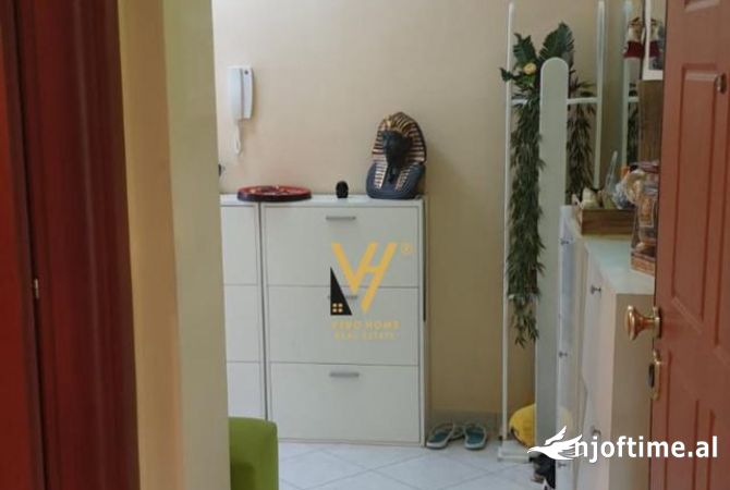 Shtepi me qera Apartament ne Tirane, 2+1, Mobilimi E mobiluar, Pagesa 45,000  Leke.