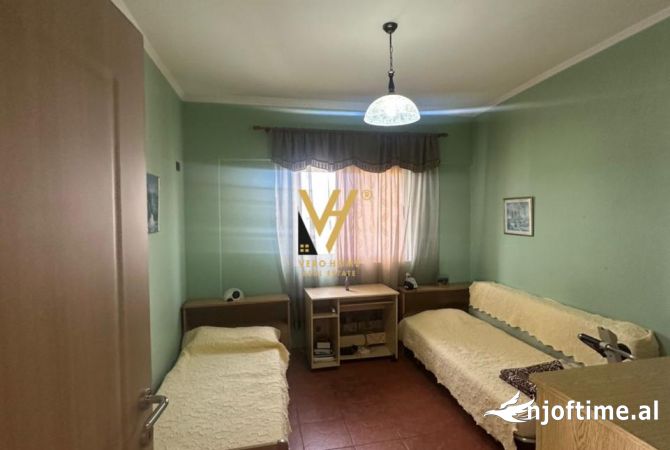 Shtepi me qera Apartament ne Tirane, 2+1, Mobilimi E mobiluar, Pagesa 60,000  Leke.