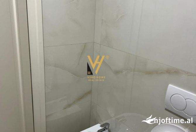 Shtepi me qera Apartament ne Tirane, 2+1, Mobilimi E mobiluar, Pagesa 800  Euro.