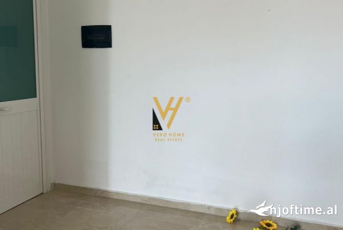 Ambient biznesi me qera 1+1 ne Tirane - 500 Euro