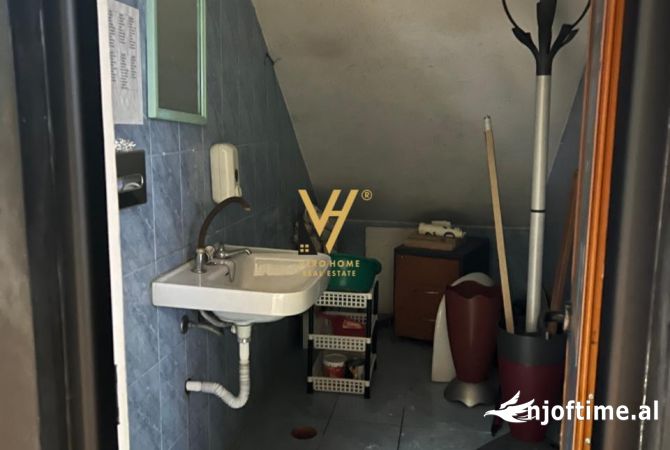 Ambient biznesi me qera 1+1 ne Tirane - 3,200 Euro