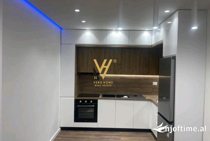 Shtepi me qera 2+1 ne Tirane - 650 Euro