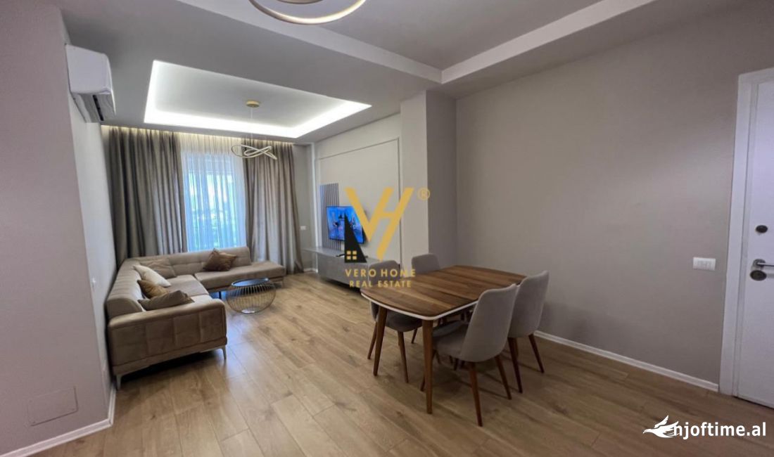 Shtepi me qera Apartament ne Tirane, 2+1, Mobilimi E mobiluar, Pagesa 700  Euro.