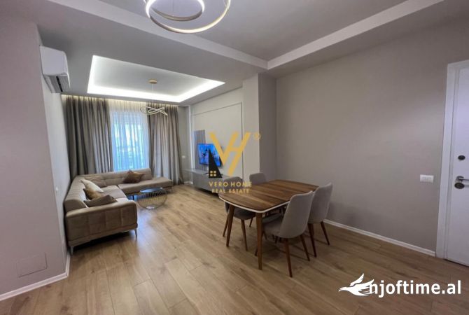 Shtepi me qera 2+1 ne Tirane - 700 Euro