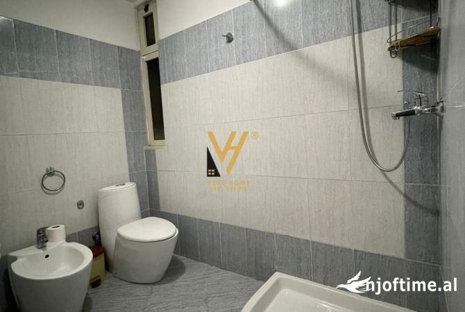 Shtepi me qera Apartament ne Tirane, 2+1, Mobilimi E mobiluar, Pagesa 650  Euro.