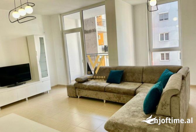 Shtepi me qera 2+1 ne Tirane - 550 Euro