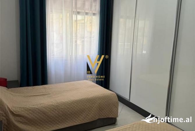Shtepi me qera 2+1 ne Tirane - 700 Euro