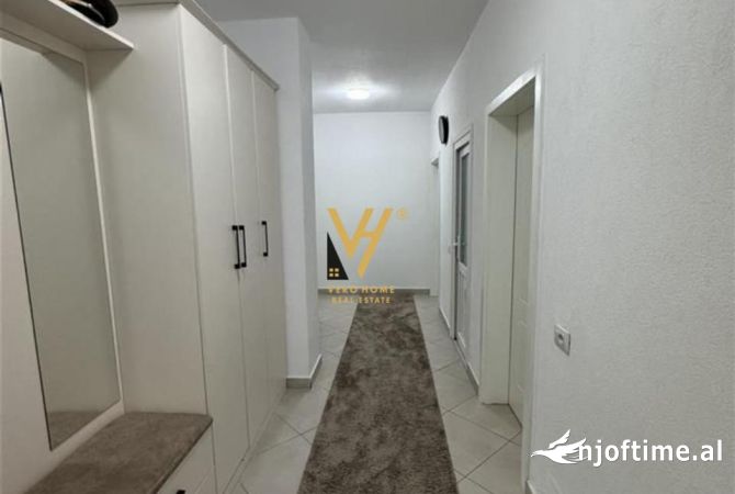 Shtepi me qera 2+1 ne Tirane - 700 Euro