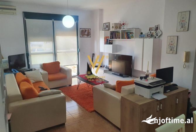 Shtepi me qera 2+1 ne Tirane - 55,000 Leke