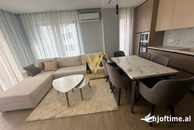 Shtepi me qera 2+1 ne Tirane - 800 Euro