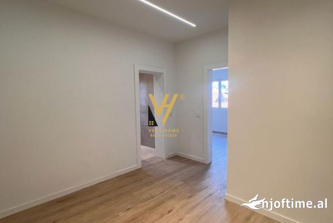 Shtepi ne shitje 1+1 ne Tirane - 180,000 Euro