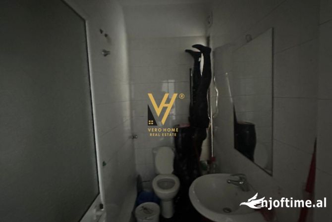 Ambient biznesi me qera 1+1 ne Tirane - 1,200 Euro