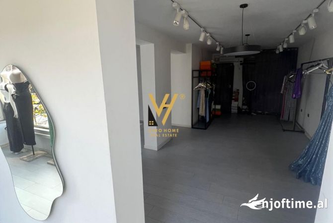 Ambient biznesi me qera 1+1 ne Tirane - 7,000 Euro